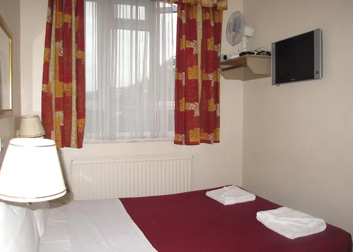 Chiswick Lodge Hotel London